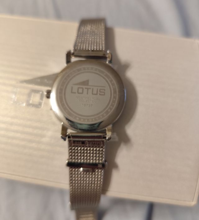 Reloj Lotus Plata/Gris Nuevo.