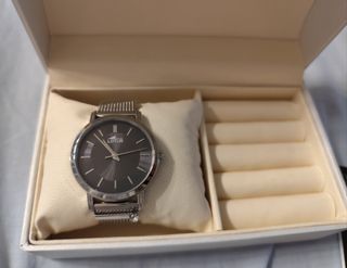 Reloj Lotus Plata/Gris Nuevo.