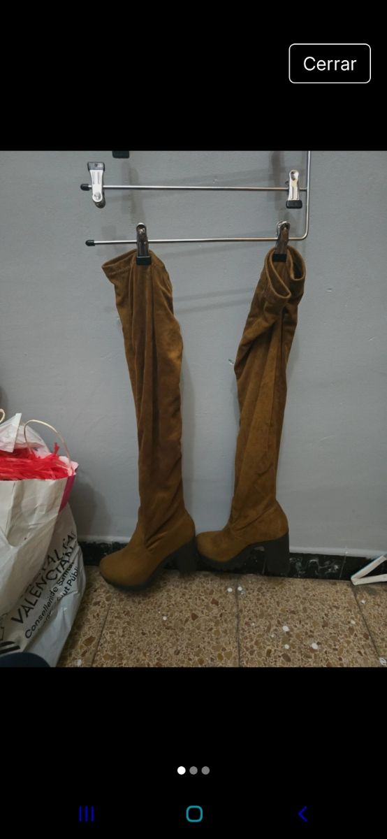 Botas altas marrones