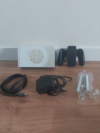 2TB Nintendo Switch OLED Ed. Zelda + Accesorios