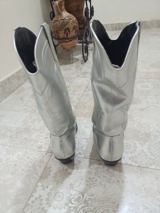 Botas cowboy plateadas n39 