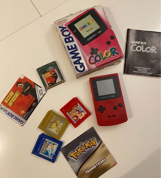 Consola Game Boy Color + 4 Juegos