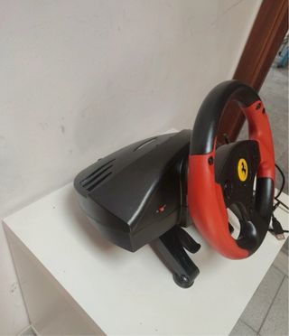 Volante Thrustmaster Ferrari Racing Wheel PS3/PC