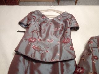 Traje 3 piezas madrina talla 40