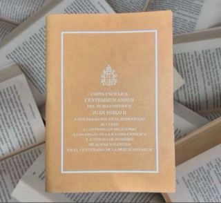 Lote de 9 libros religiosos 