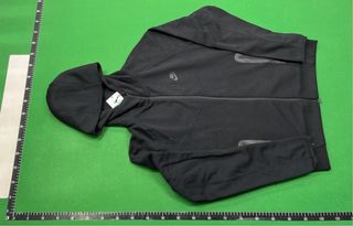 Felpa Nike nera con cappuccio e zip intera