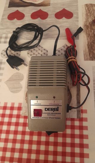 Cargador Baterías Original Derbi Spacetronic