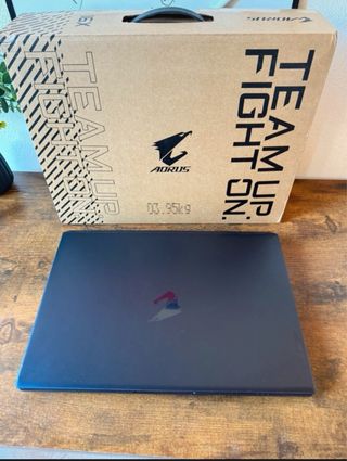 Portátil Gaming Aorus X16 2024