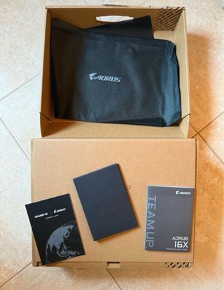 Portátil Gaming Aorus X16 2024