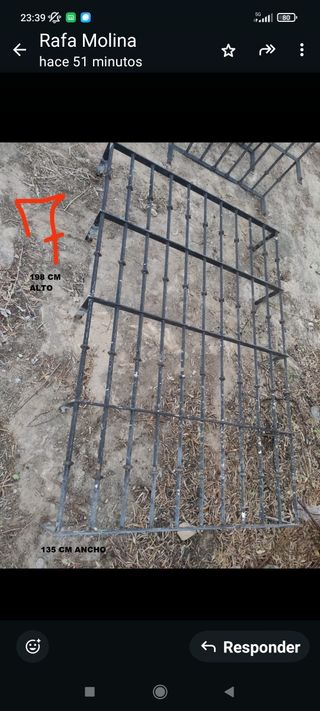 Conjunto de rejas de hierro macizo