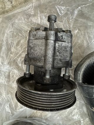 Bomba dirección SEAT Exeo