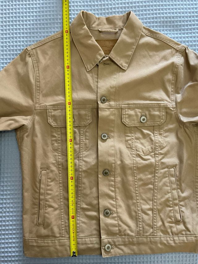 Chaqueta vaquera beige