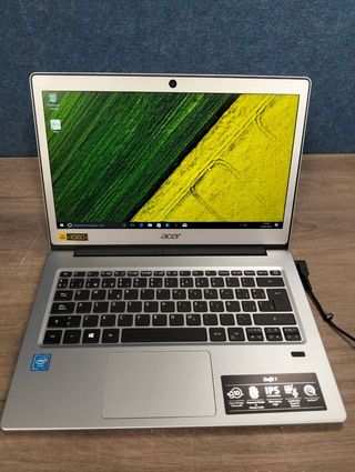 Acer Swift 1 SF113‑31‑C3P4 – 13,3″ FHD, 4GB, 128GB