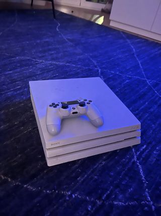 PlayStation 4 Pro Blanca