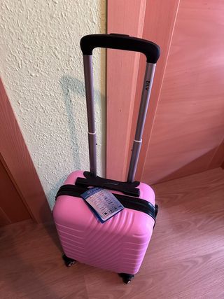 Maleta de cabina rosa sin estrenar
