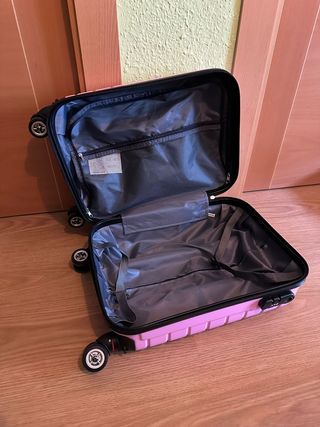 Maleta de cabina rosa sin estrenar