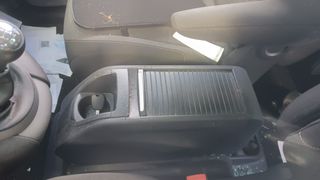 Consola Citroën Berlingo Peugeot Partner 2017
