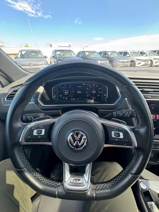 VW Tiguan R-Line 2.0TDi 150cv automatico
