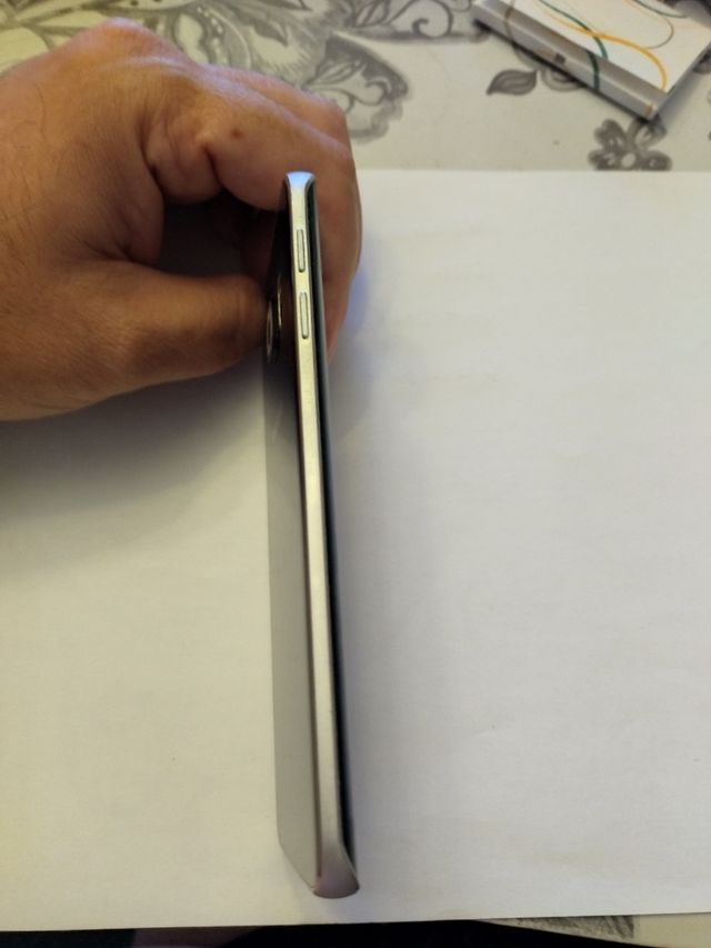 Samsung Galaxy S6 Edge Negro/Plata