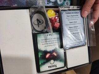Juego de mesa Not Alone