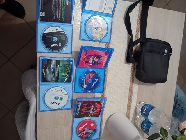 EA Sports FIFA 17, 19, 20, FC 24, FC 25 PS4/PS5