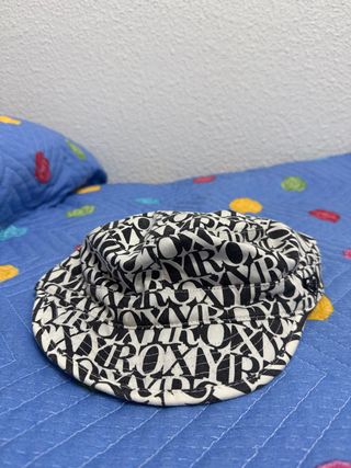Gorra Roxy Negra y Blanca