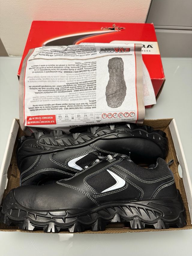 Zapatos seguridad Cofra Orcadi S3S Talla 45 NUEVOS
