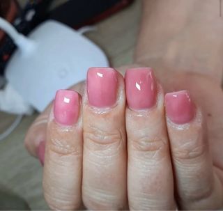 uñas,cejas y pestañas 