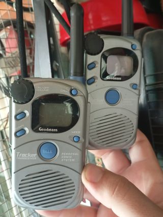 Walkie Talkies Goodmans Tracker