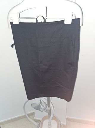 Falda Zara Negra