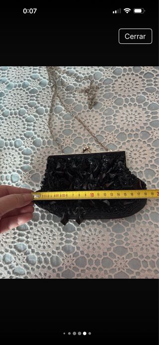 Bolso de fiesta negro con pedrería