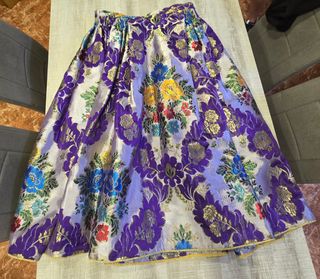 Traje de Fallera Brocado Dorado y Morado