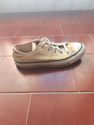 Tênis All Star Converse Amarelos