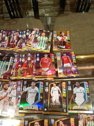 Lote 77 cromos. Adrenalyn Fifa 365 - 2024/25.