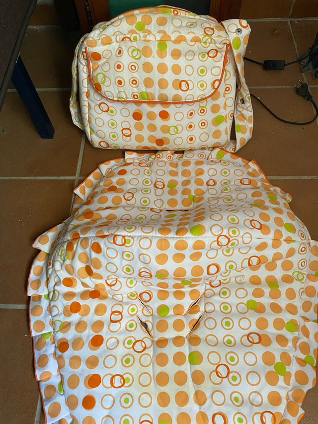 Funda y bolsa para coche de bebé