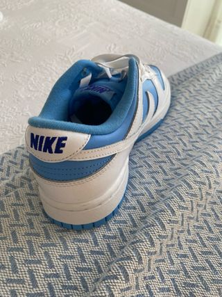 Zapatillas Nike Dunk Low Azul y Blanco
