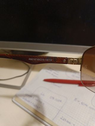 Gafas de sol Ray-Ban aviador doradas