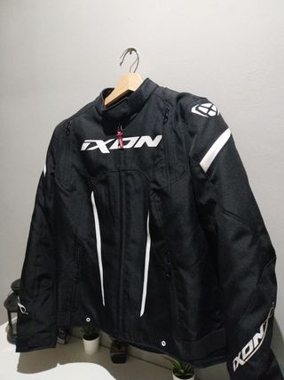 Chaqueta Moto Ixon Mujer Negra