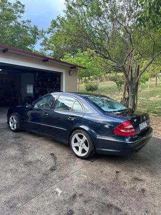 Mercedes-Benz Clase E 2005