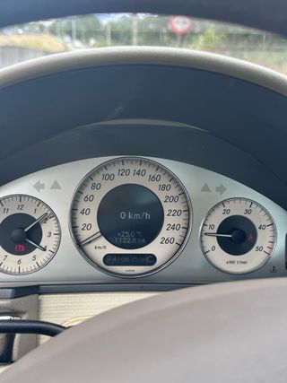 Mercedes-Benz Clase E 2005