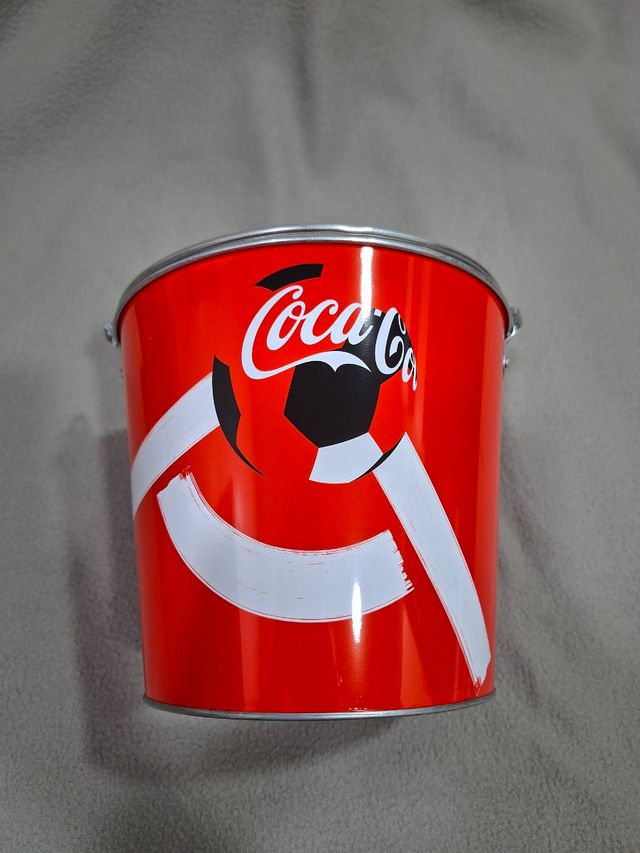 Coca-Cola: Cubo metallico-2