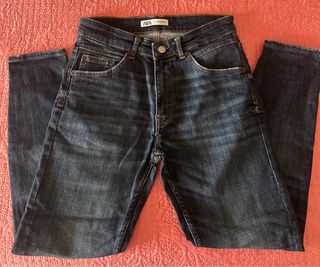 Jeans Zara ajustados EUR40