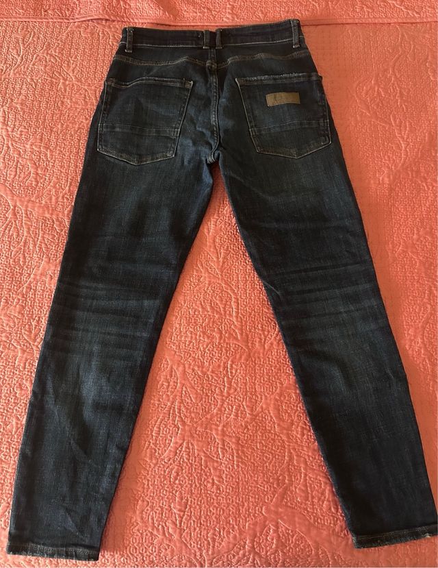 Jeans Zara ajustados EUR40