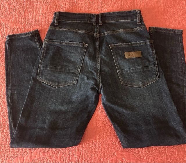 Jeans Zara ajustados EUR40