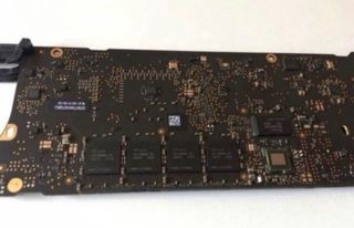 Placa Base MacBook Air A1466 i5,8
RAM (año 2017.)