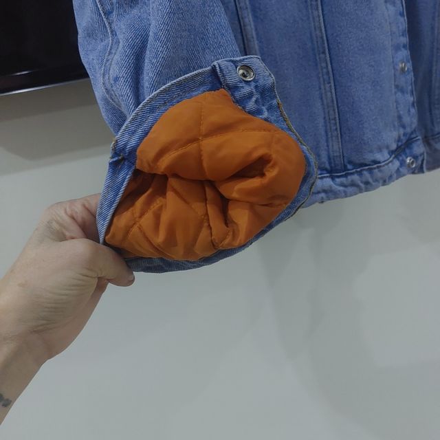 Cazadora vaquera Bershka forrada Talla M