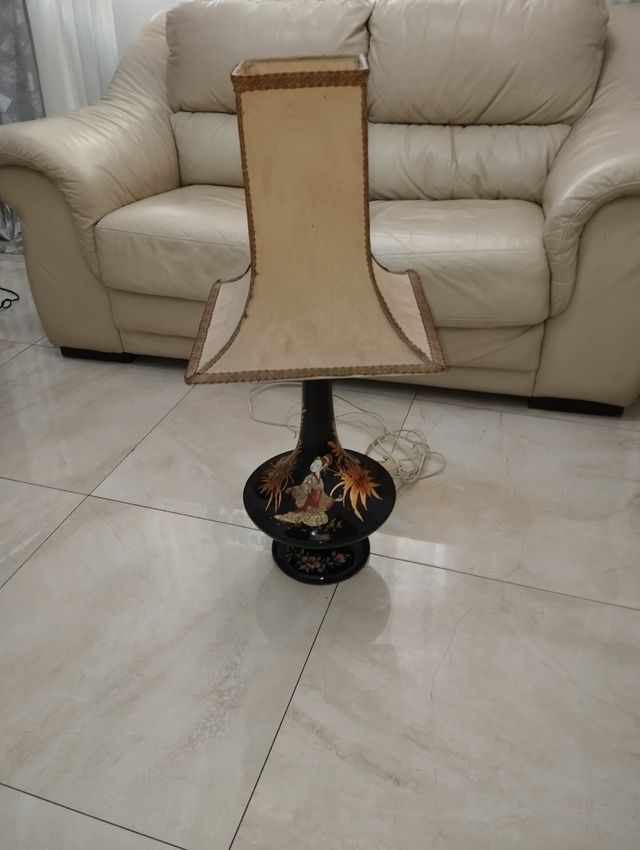 Lámpara estilo oriental esmaltada pan de oro