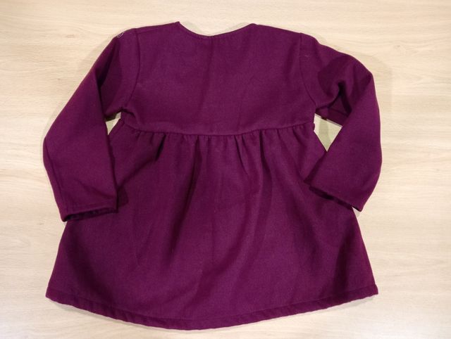 Abrigo granate con lazo