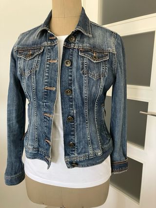 Cazadora vaquera Massimo Dutti azul