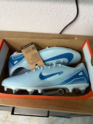 Zapatillas Nike Fútbol Talla 47.5